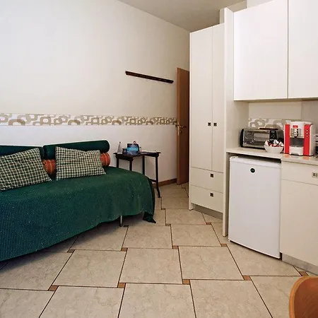 One-bedroom Vr 0 03 *